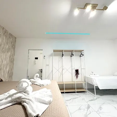 Apartman La Dolce Con Giardino